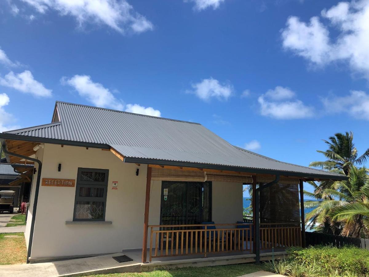 Paradise Chalets Yoga & Wellness Takamaka Ngoại thất bức ảnh